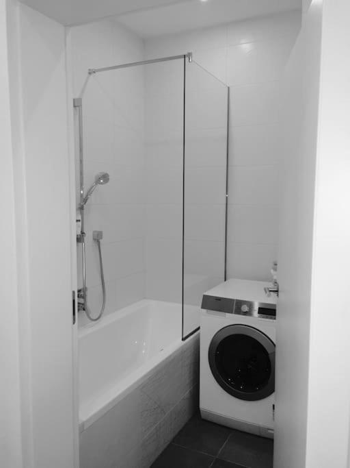 New Apartment - 10 Min Downtown Wenen Buitenkant foto